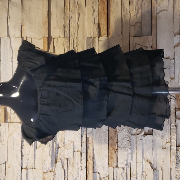 Top - Picture 3 of 8